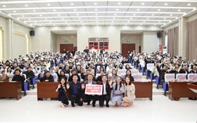 黨的二十屆四中全會精神團中央青年講師團示范宣講報告會在武威職業技術大學成功舉辦